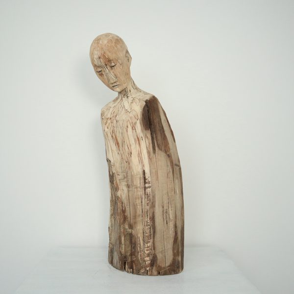 Assumption, Carlos Zapata 2021.
Wood, 80cm high.